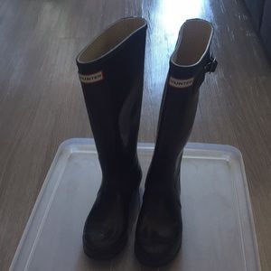 Hunter rain boots - size 7